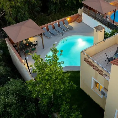 Renia's * Chersonissos